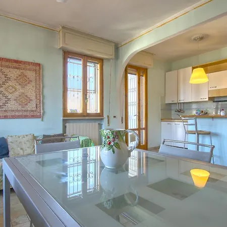 Apartamento Altido Bright And Cozy Flat With Terrace Viareggio